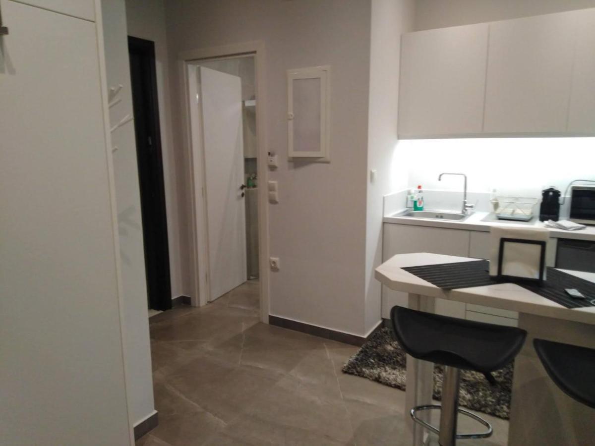 Syntagma Contemporary Apartment Atene Esterno foto