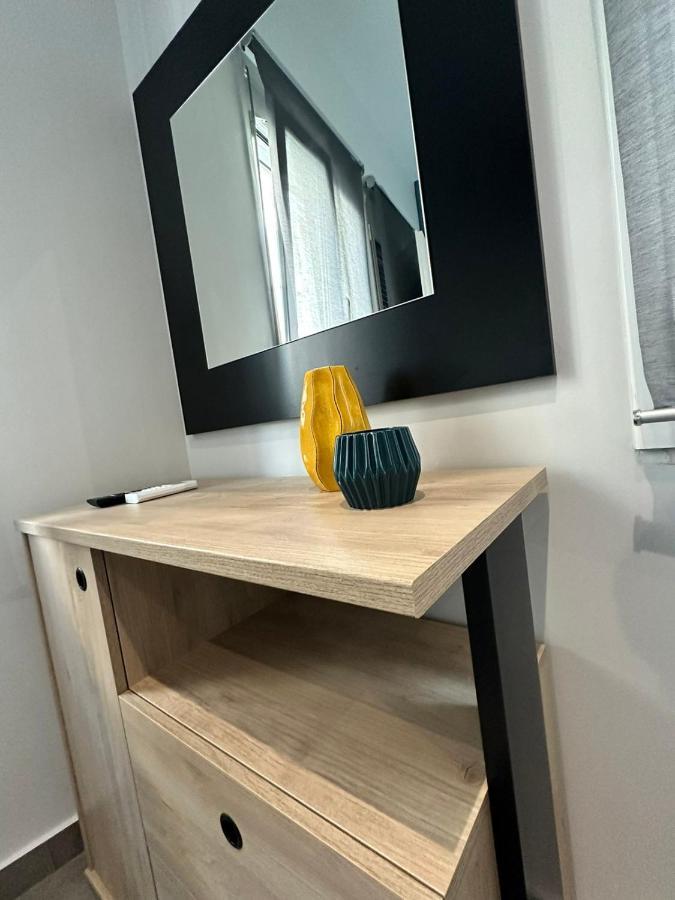Syntagma Contemporary Apartment Atene Esterno foto